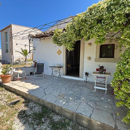 Il Casale Residence Plemmirio Exterior foto